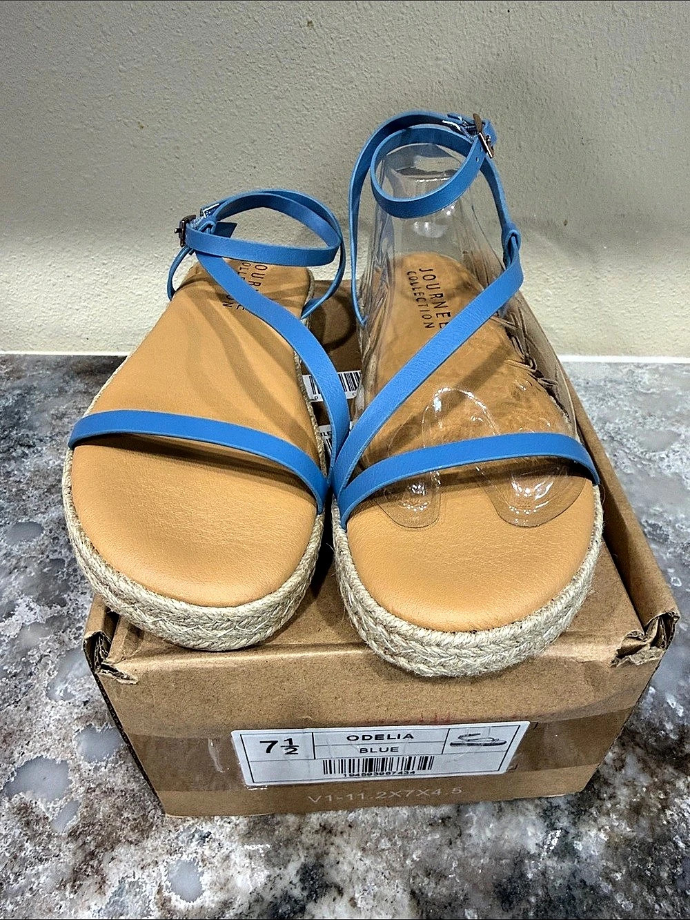 JOURNEE COLLECTION Odelia Espadrille Platform Sandal Blue & Tan US 7.5